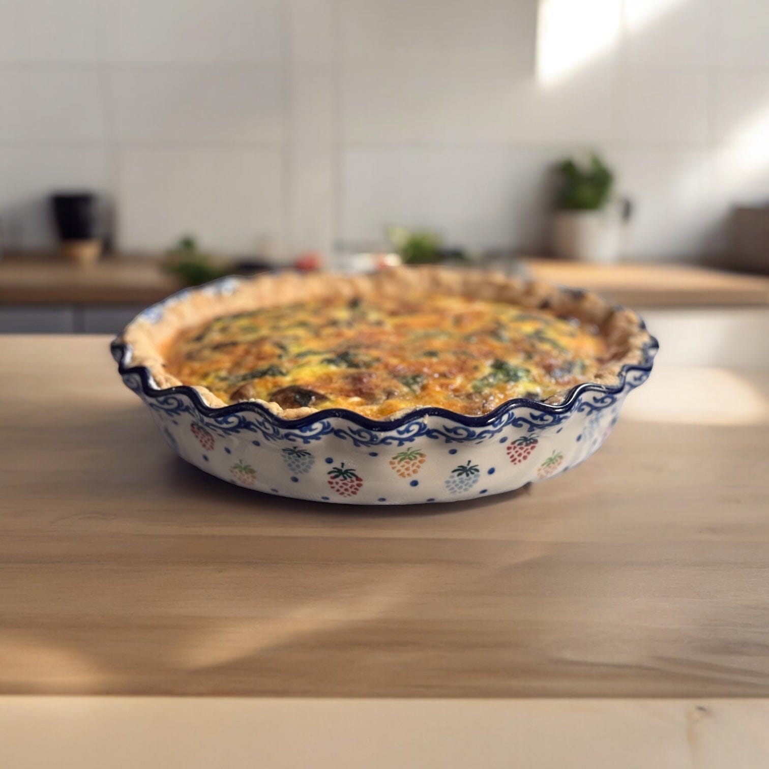 Quiche/Pie Dish, 10" in "Star Shower" by Ceramika Artystyczna | A636-359X