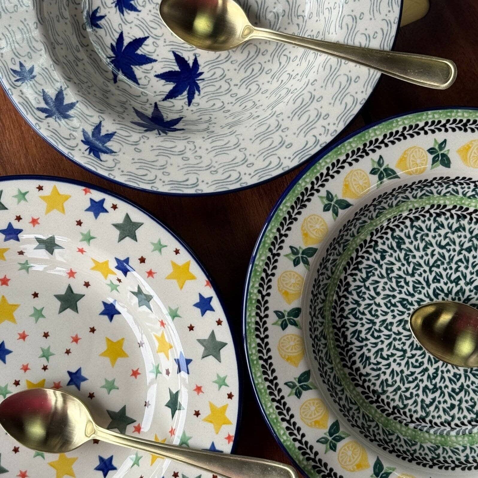Plate, Round, Soup Plate, 9.25" in "Star Shower" by Ceramika Artystyczna | A014-359X