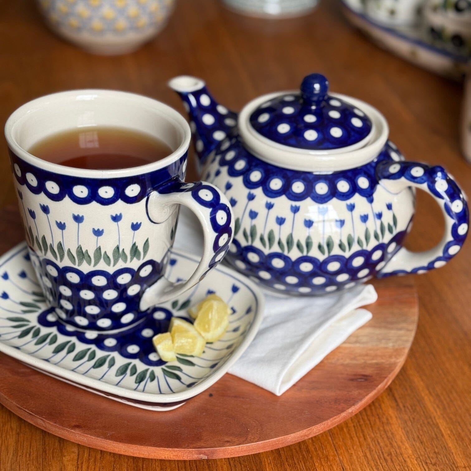 Teapot, 1.2 Liter in "Tulip Dot" by Ceramika Artystyczna | A060-377Z