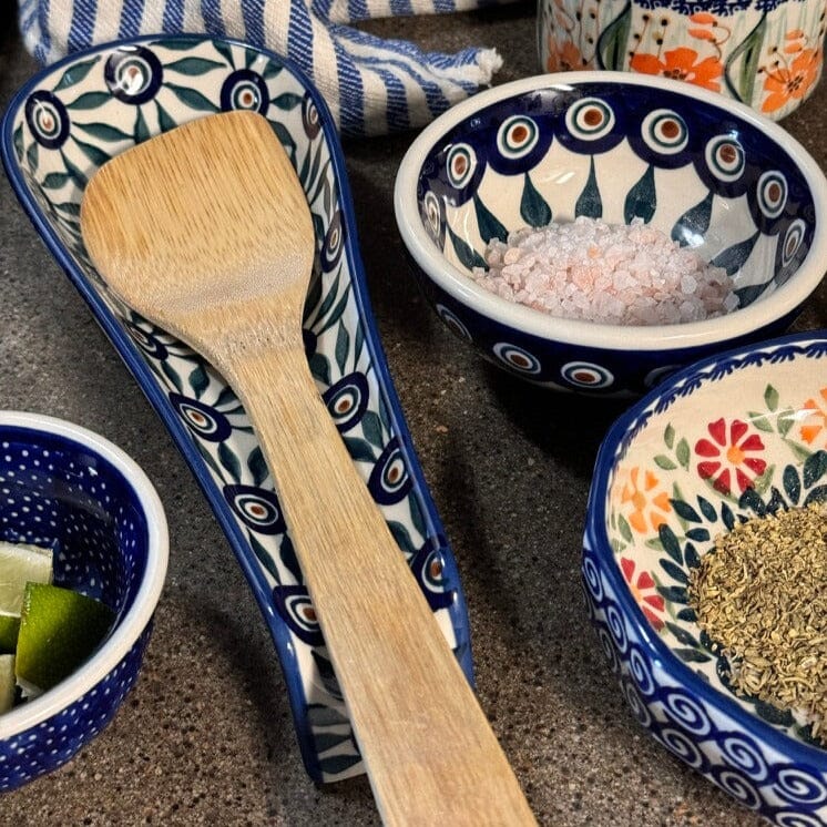 Spoon Rest, Large, 9.25" in "Petite Floral" by Manufaktura | P007T-64