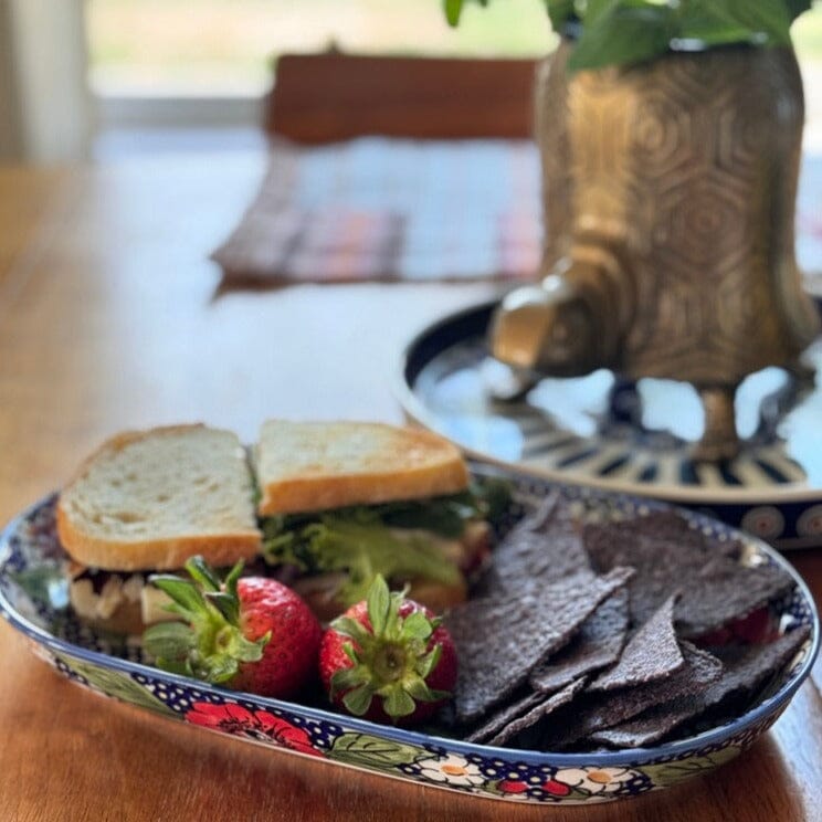 Plate, Roaster, Oval, 7"x11" in "Tulip Blues" by Manufaktura | P099T-GP16