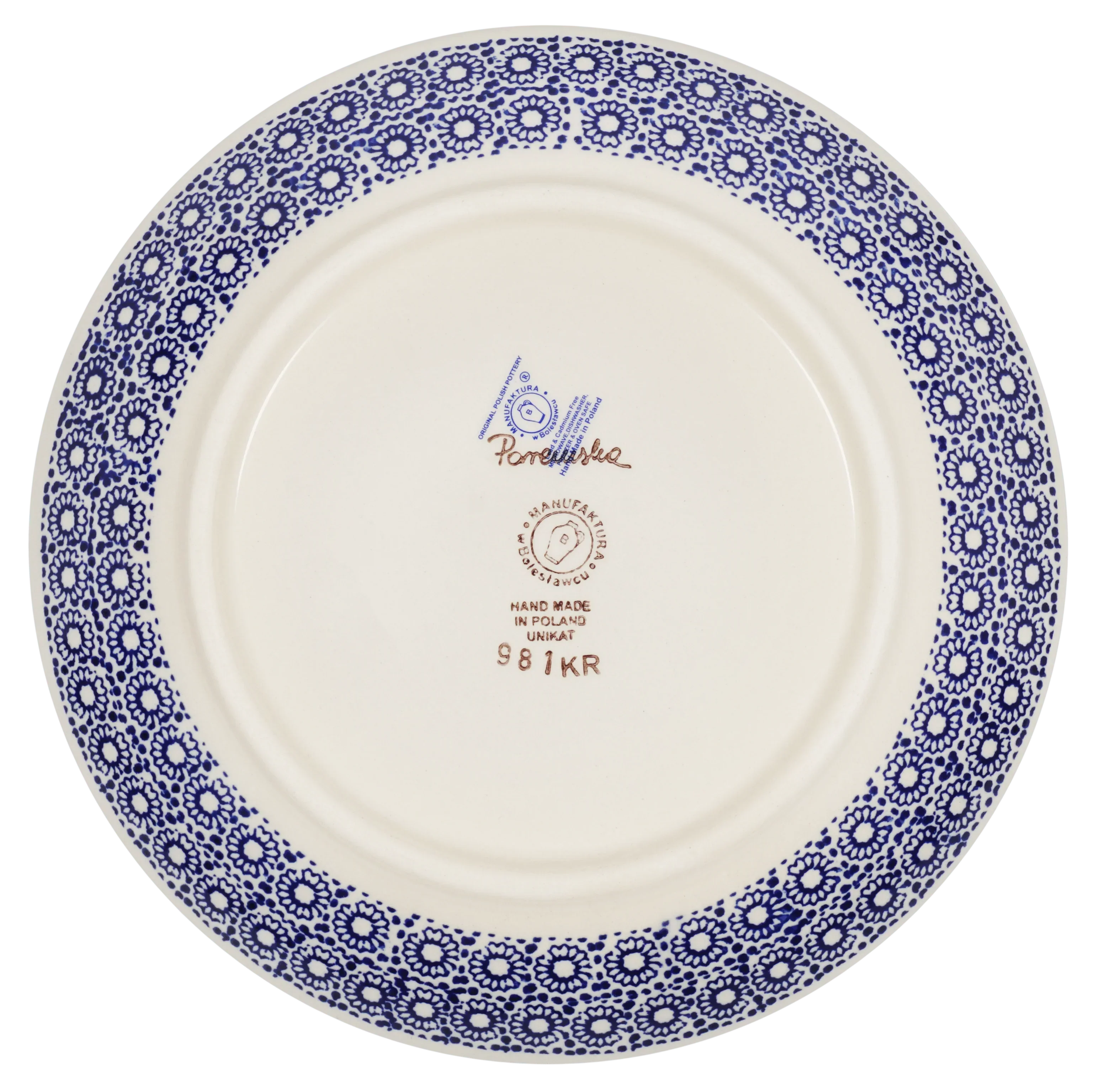 Plate, Round, Salad, 8.5" in "Duet in White" by Manufaktura | T134S-SB06